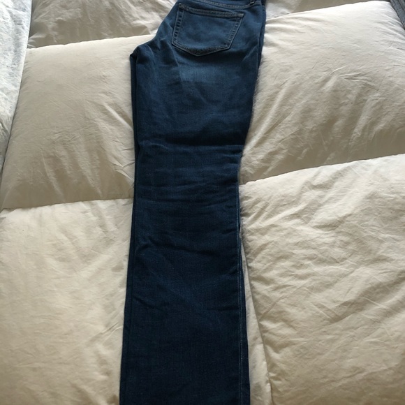 Gap Real Straight women’s jeans, 28R. - Picture 4 of 5